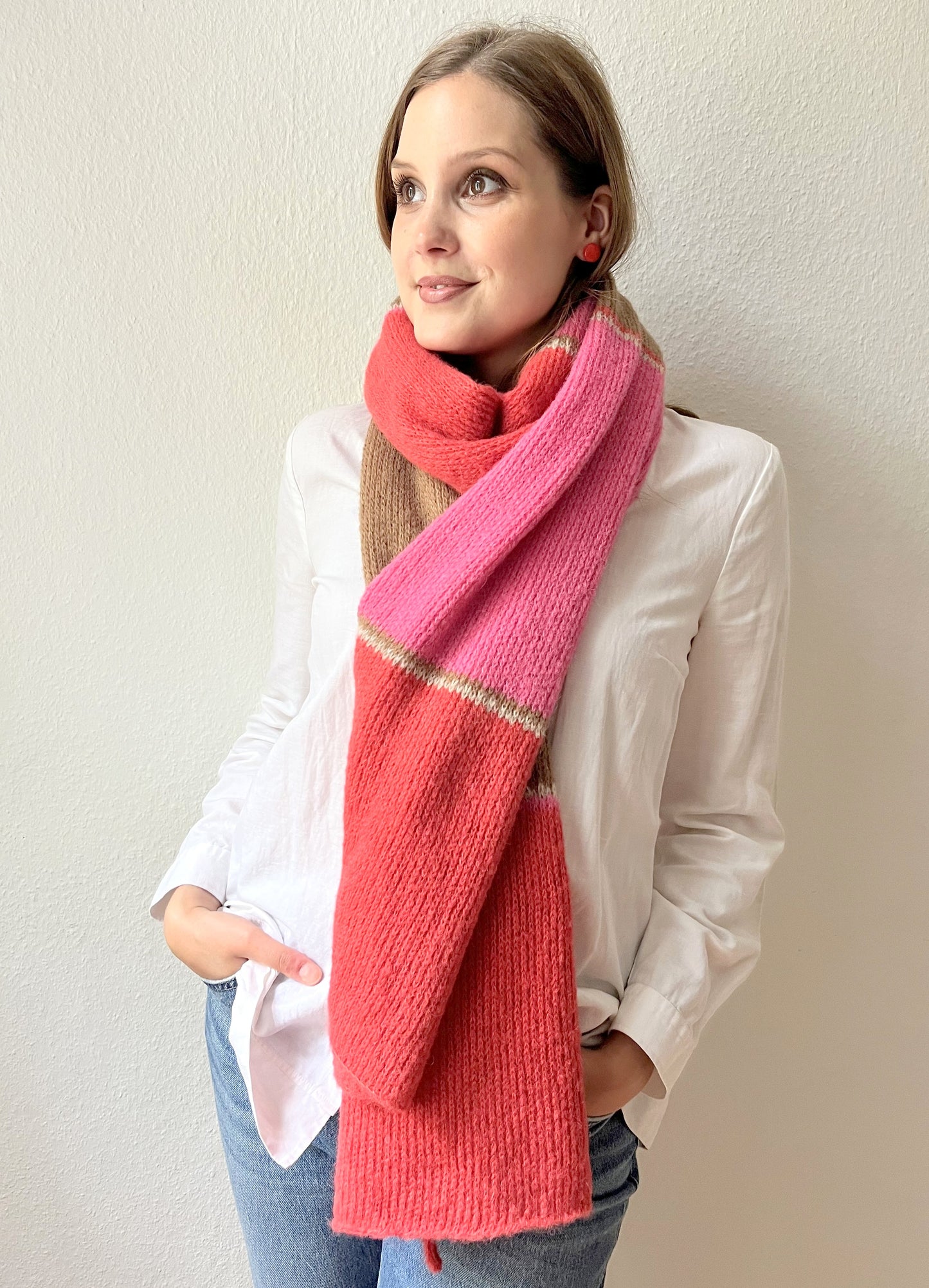 Gestreifter Alpaka Schal Damen mit Blockstreifen – weich, warm & handgefertigt aus Alpaka & Seide