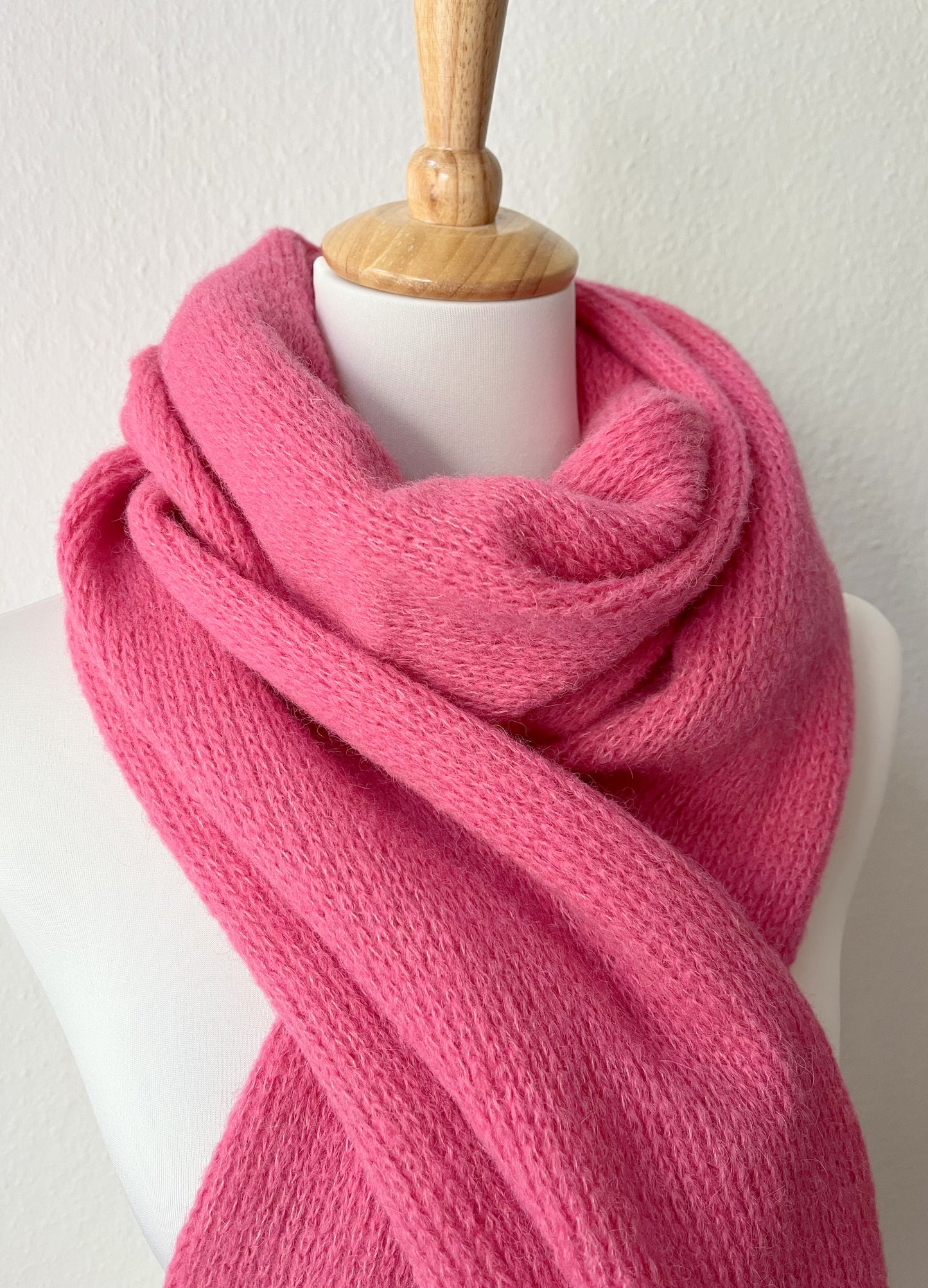 Pinker Alpaka Schal Damen - handgefertigte aus Alpaka & Seide - warm & weich