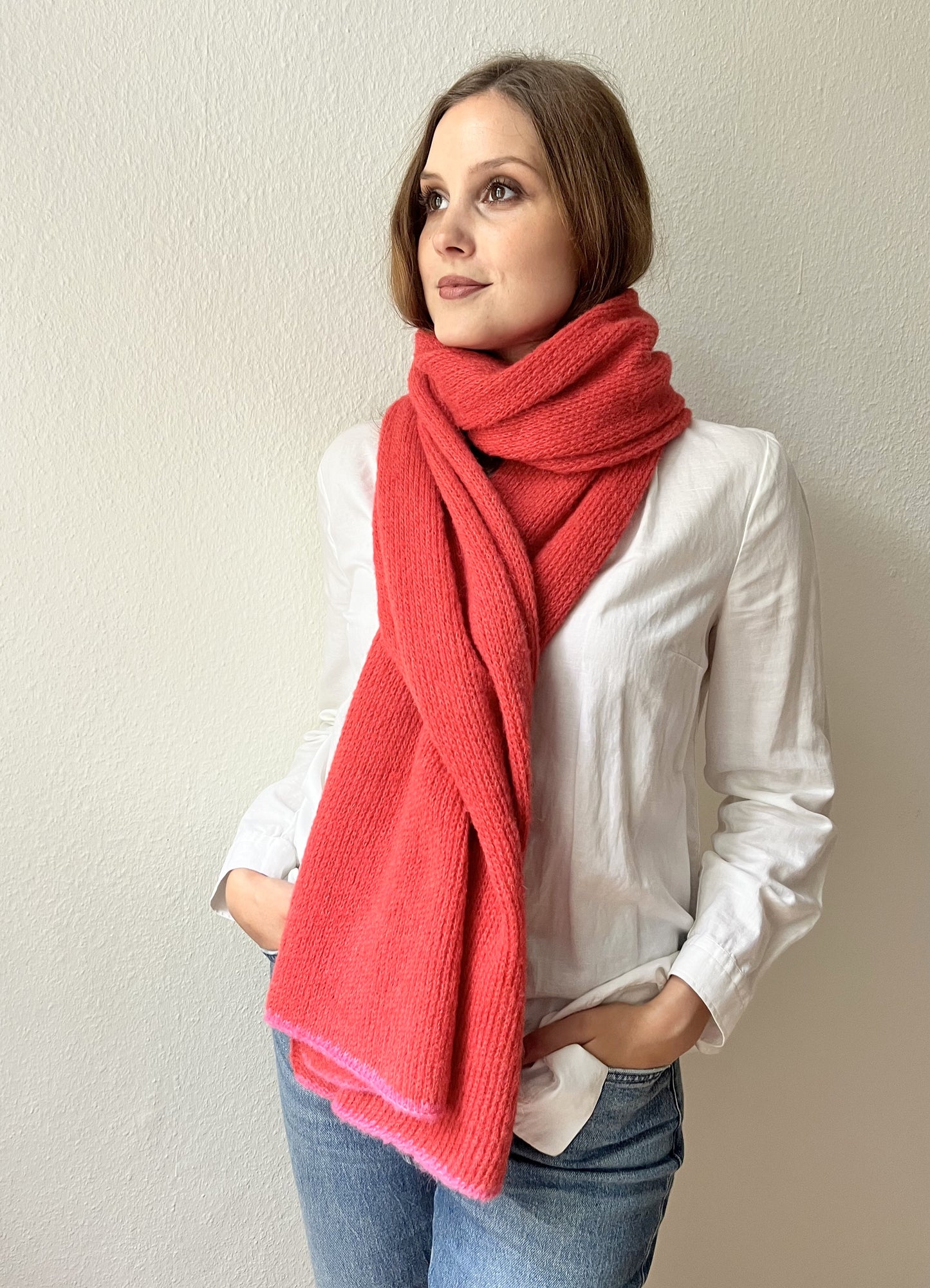 Koralle Alpaka Schal Damen - handgefertigt aus Alpaka & Seide - warm & weich