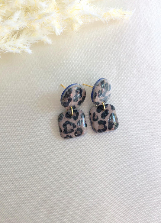 Polymerton Ohrringe LEO COCO Rückseite royalblau