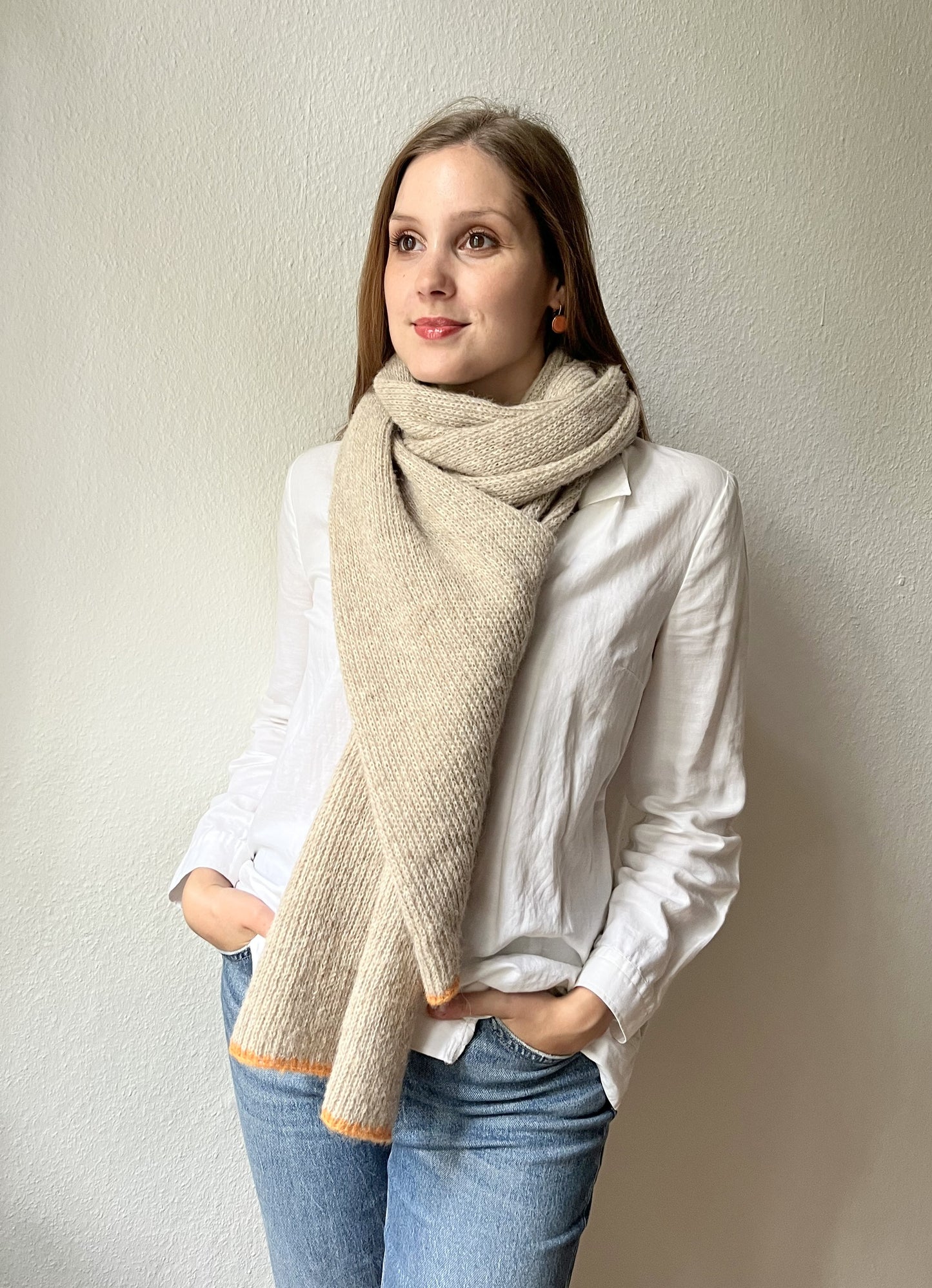 Beige Alpaka Schal Damen - handgefertigt aus Alpakawolle & Seide - weich & warm